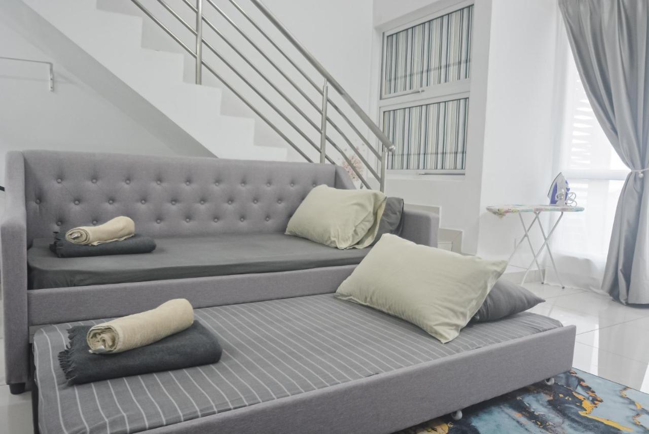 Azfa Duplex Suite At De Centrum Putrajaya Bangi Free Wifi 까장 외부 사진