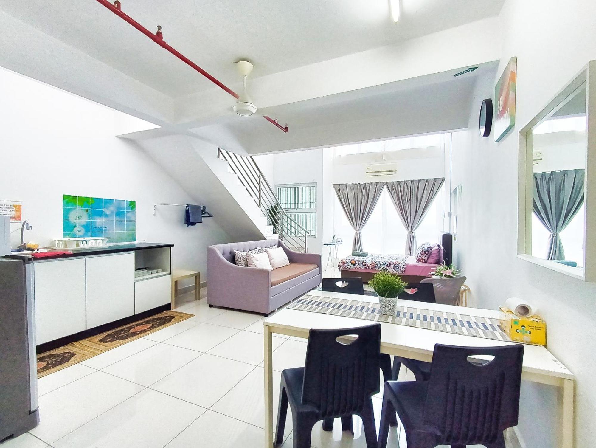 Azfa Duplex Suite At De Centrum Putrajaya Bangi Free Wifi 까장 외부 사진