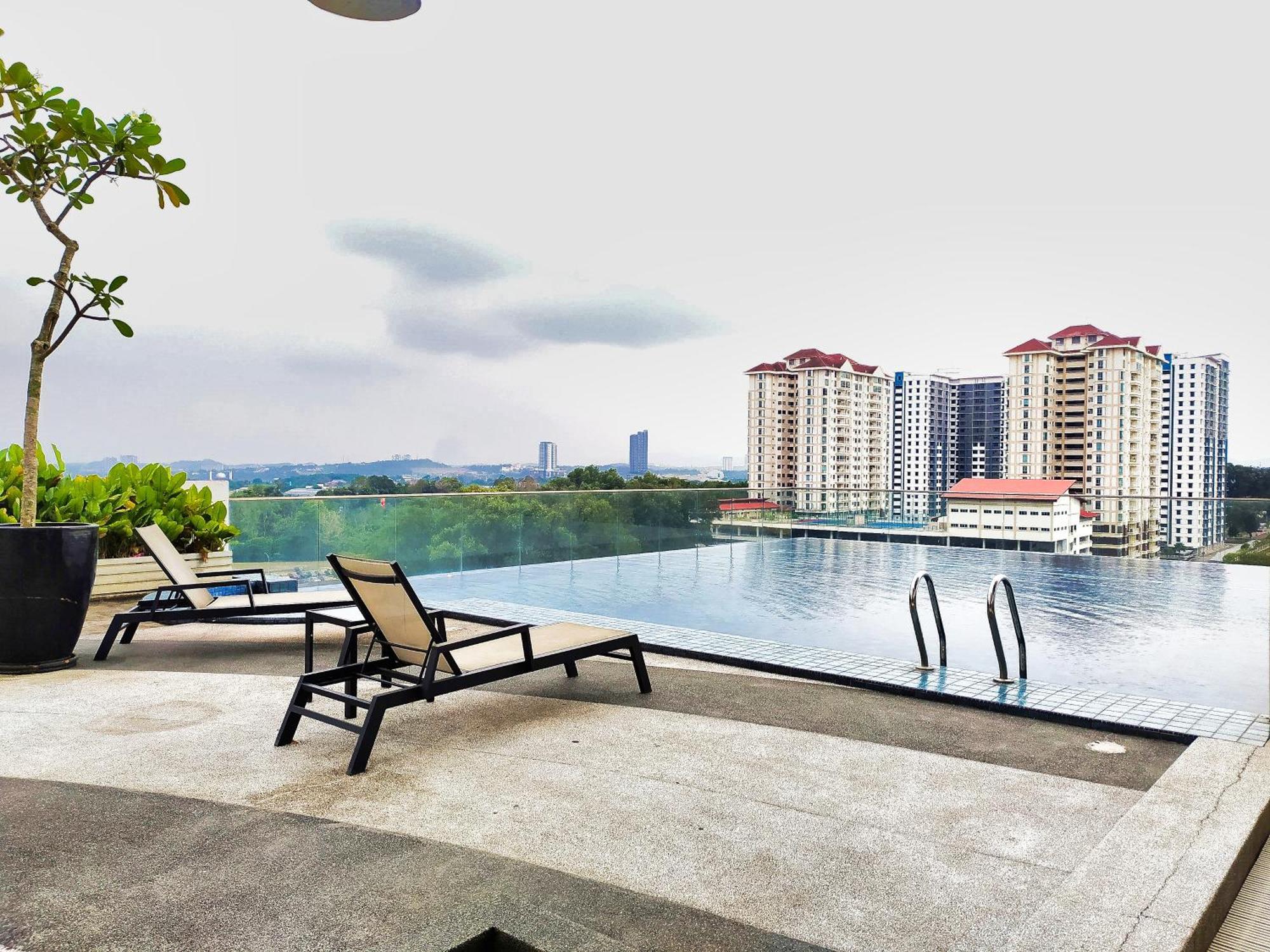 Azfa Duplex Suite At De Centrum Putrajaya Bangi Free Wifi 까장 외부 사진